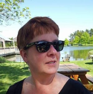 Meet your Posher, Lori